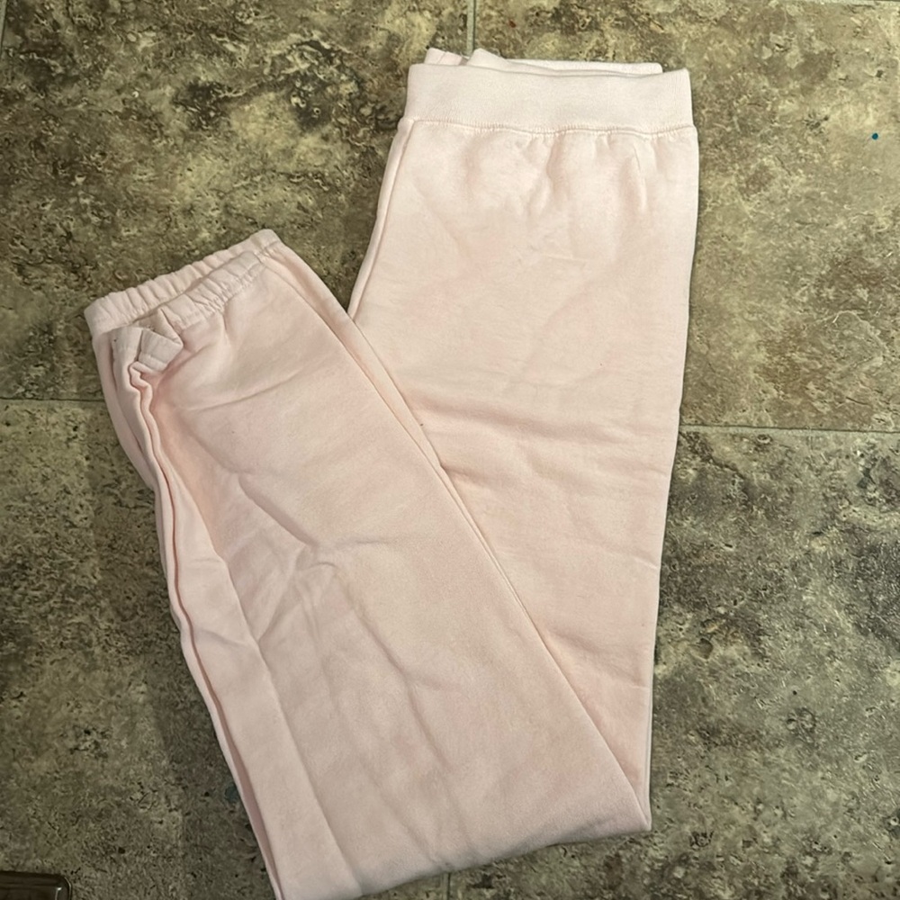 Women's sweatpantsts size small. Hanes
New. Very soft